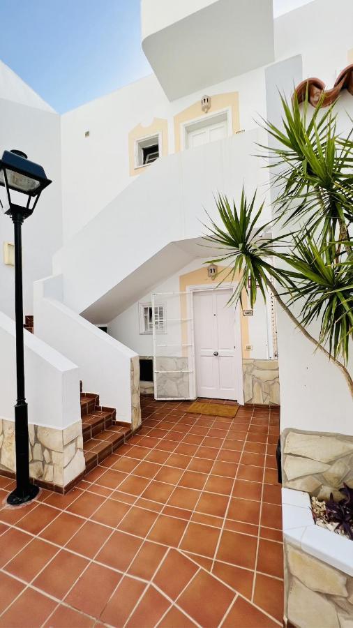 Enchanting House South Tenerife, Sea View Apartment *
