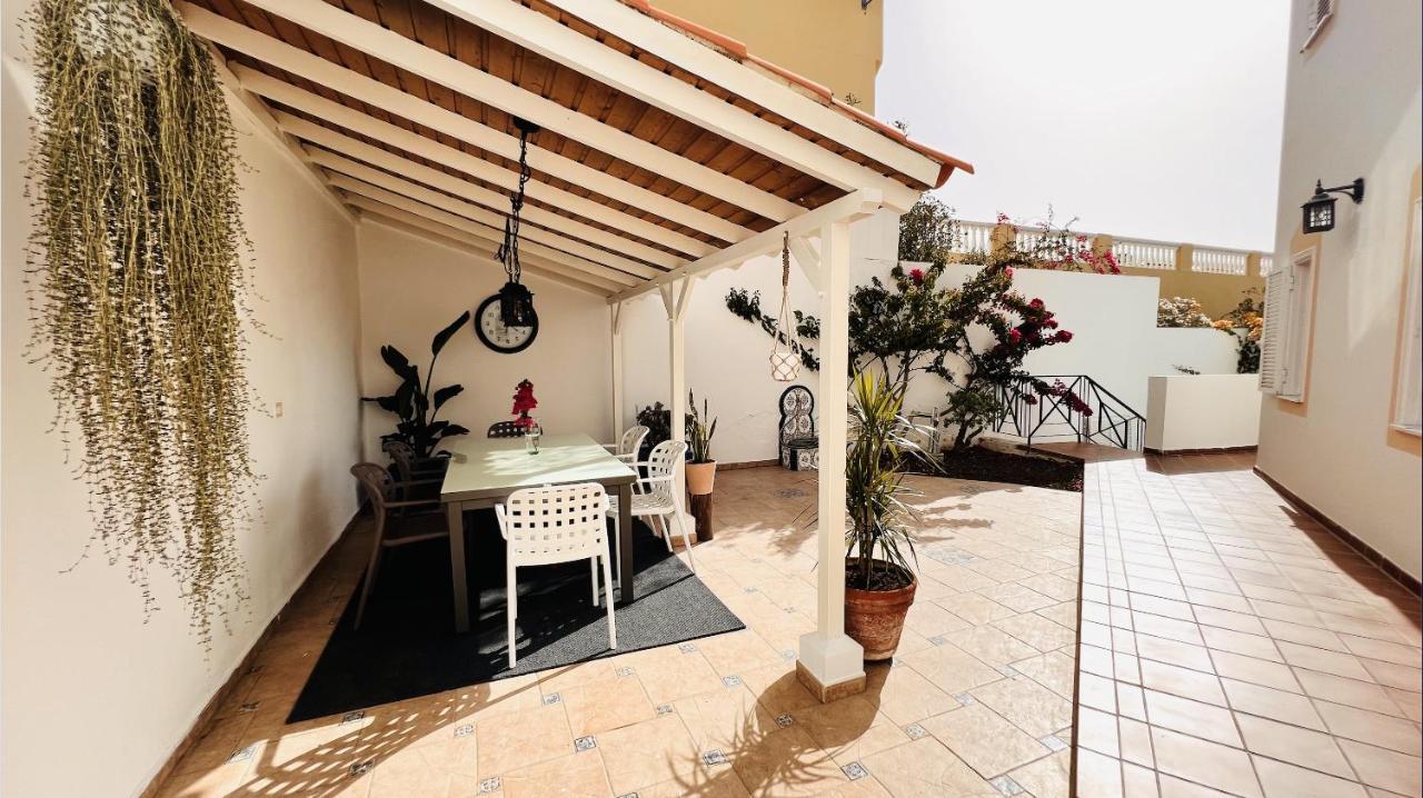 Apartment Enchanting House South Tenerife, Sea View